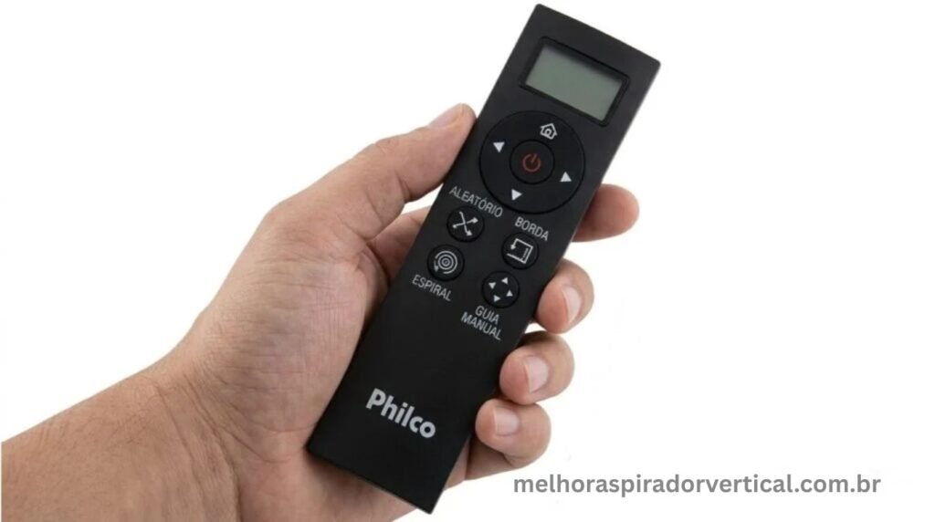 Controle remoto do Philco PAS26P mostrando os botões dos 4 modos de limpeza: aleatório, cantos, espiral e guiado